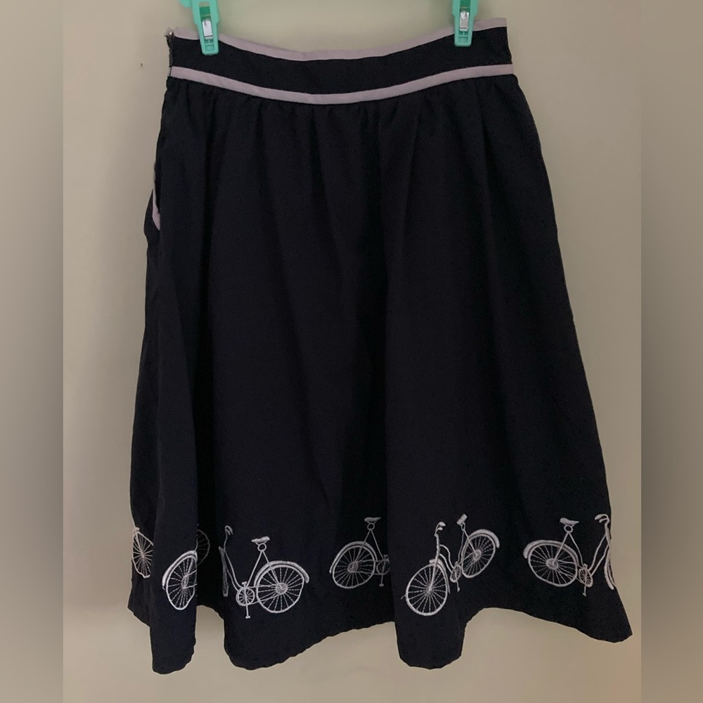 Anthropology Comme Toi Black Bicycle Women’s Embroidered Skirt Size M